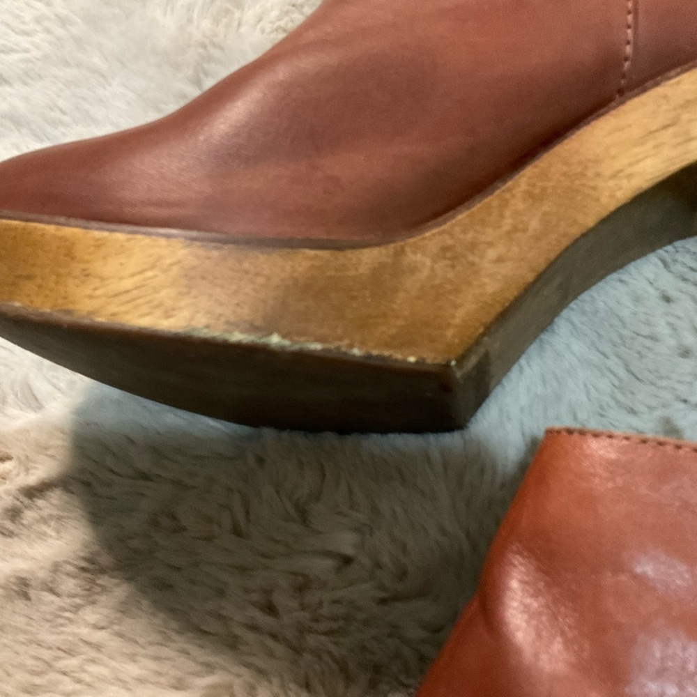 Women’s Brown Leather Platform Ankle Boots - Picture 5 of 16